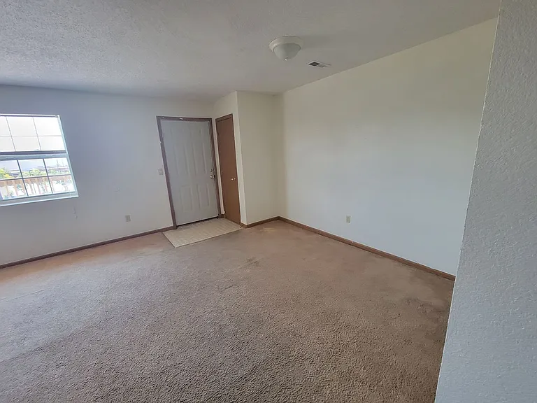 College Place Apartments — Photo 6