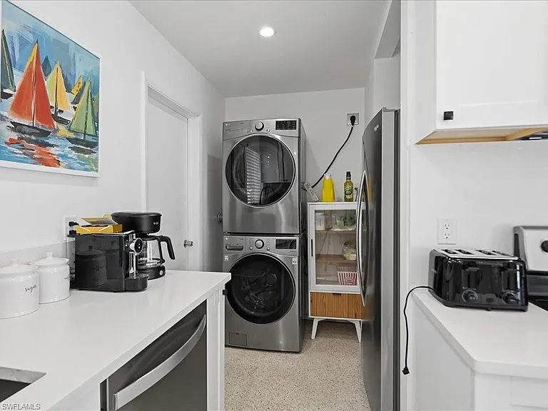 1206 Martinique Ct — Photo 19
