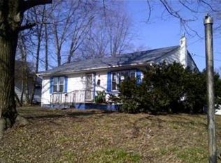 49 E Post Rd, Morrisville, PA 19067