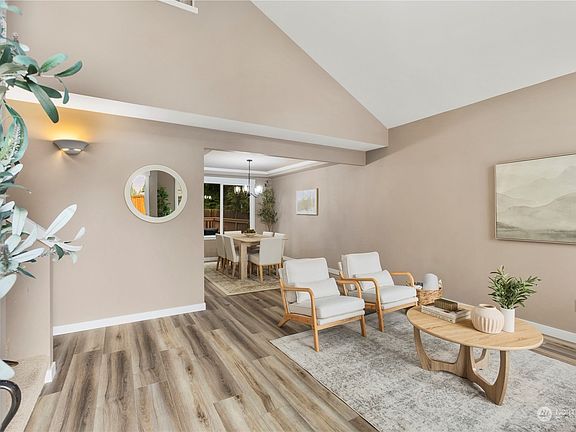 4th image of 4831 192nd Street SW