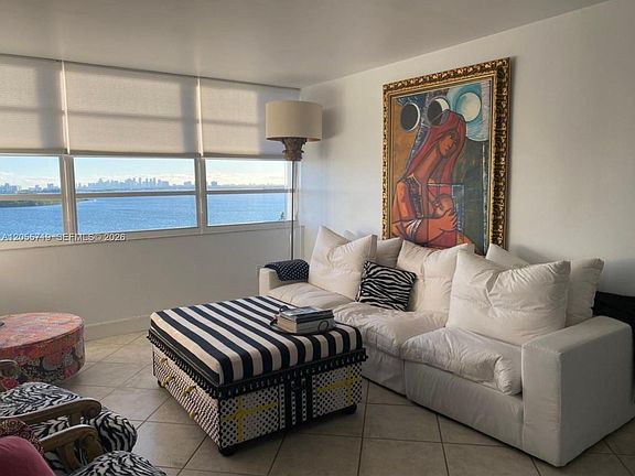 3rd image of 11930 N Bayshore Dr APT 1006