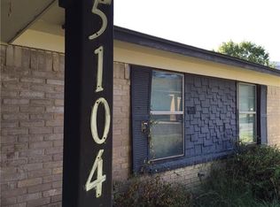 5104 Holiday Ln, North Richland Hills, TX 76180