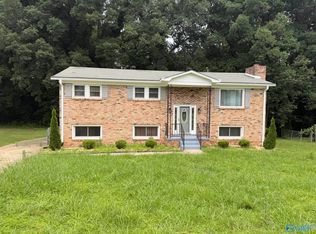 3914 Timbercrest Dr NW, Huntsville, AL 35810