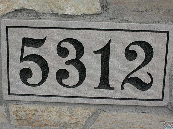 3rd image of 5312 S Breezeway Ave