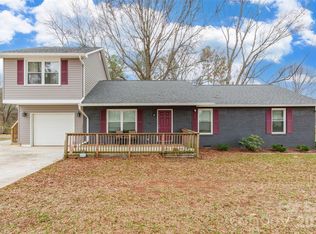 670 Lippard Farm Rd, Statesville, NC 28625