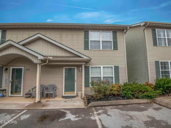 3209 Quiet Way, Knoxville, TN 37918