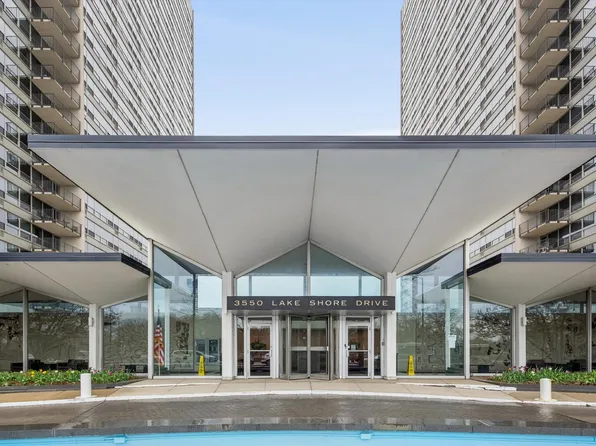 3550 N Lake Shore Dr APT 1620, Chicago, IL 60657