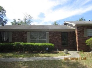 52 Barnard Pray Rd, Allenhurst, GA 31301