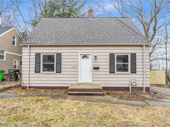 20231 Hillcrest Dr, Euclid, OH 44117