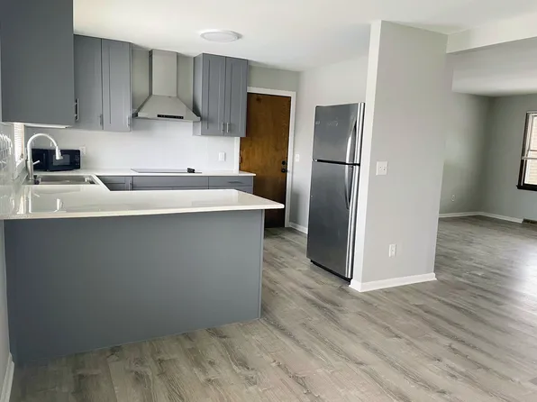 (undisclosed Address), Oswego, IL 60543