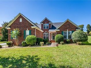 9831 Spring Park Dr, Charlotte, NC 28269