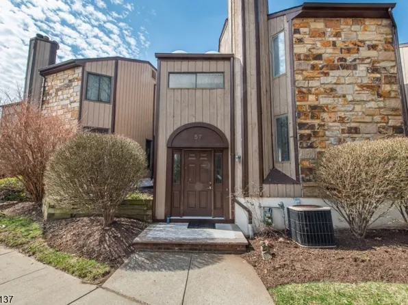 57 Edinborough Ct, Washington Twp., NJ 07840