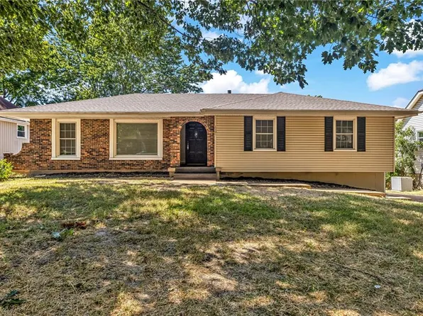 1101 S 19th St, Blue Springs, MO 64015