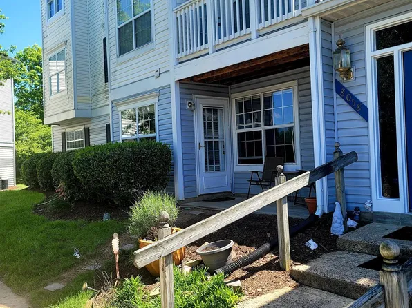 8058 Lisle Dr Unit 101, Manassas, VA 20109