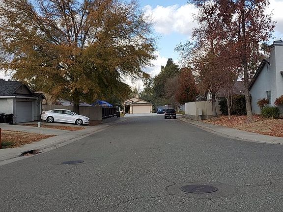 5th image of 8528 Blakepointe Way