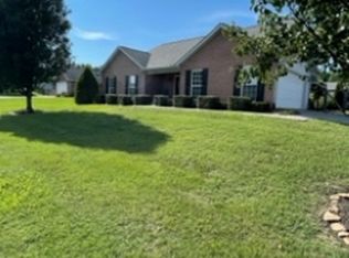 123 Rouen Ct, Maryville, TN 37801