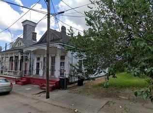 1208 Simon Bolivar Ave, New Orleans, LA 70113