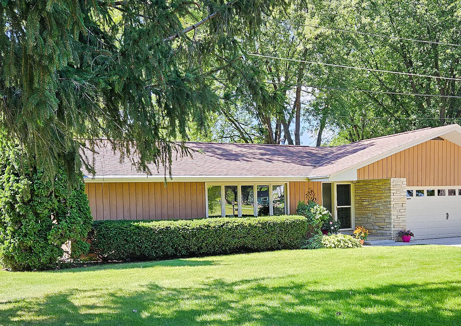 3817 Candlish Harbor Ln — Photo 2