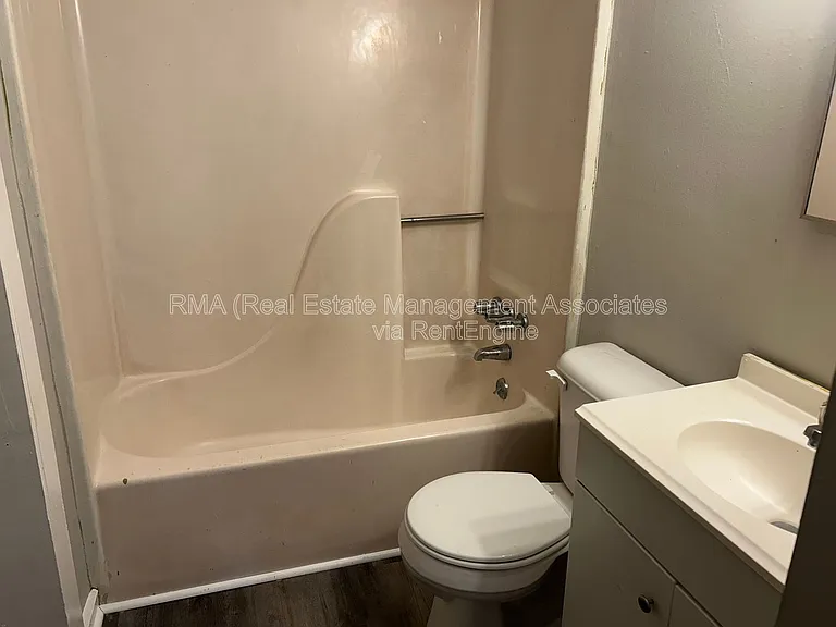 519 E Central Ave — Photo 3