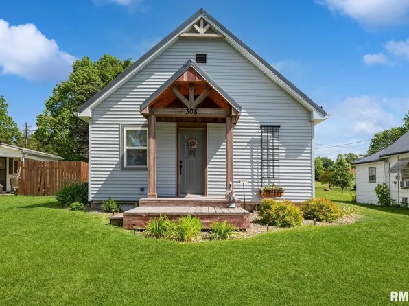 308 1st St, Matherville, IL 61263