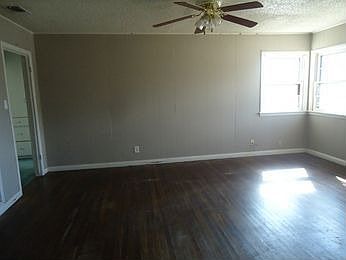 4th image of 6105 Avenue Q