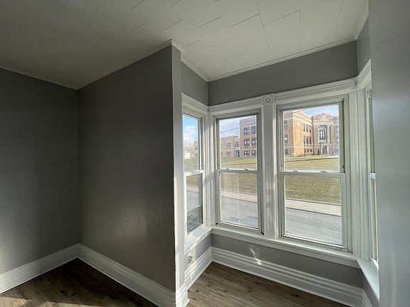 5th image of 175 Columbia St #2
