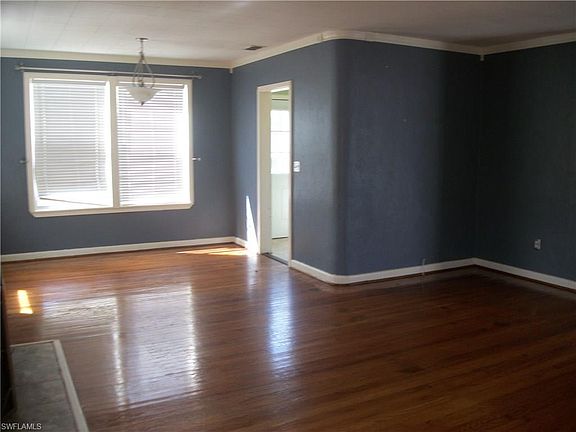 5th image of 339 N West C Owen Ave
