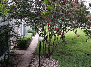 1750 Timber Ridge Rd APT 102, Austin, TX 78741