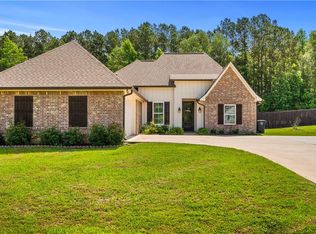 114 Eastin Cir, Natchitoches, LA 71457