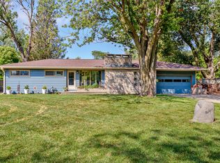 3815 Emerald Dr, Ames, IA 50010