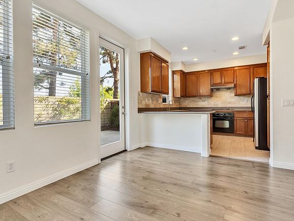 2nd image of 13330 Via Magdalena Unit 2