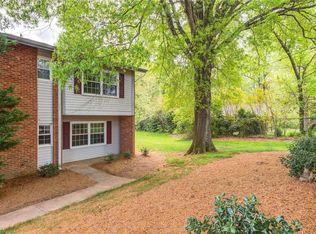4737 Champion Ct, Greensboro, NC 27410