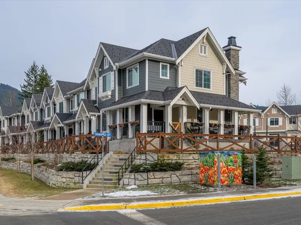 7360 Crabapple Ct #1, Pemberton, BC V0N 2L1