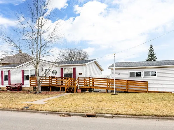 602 N 21st St E, Superior, WI 54880