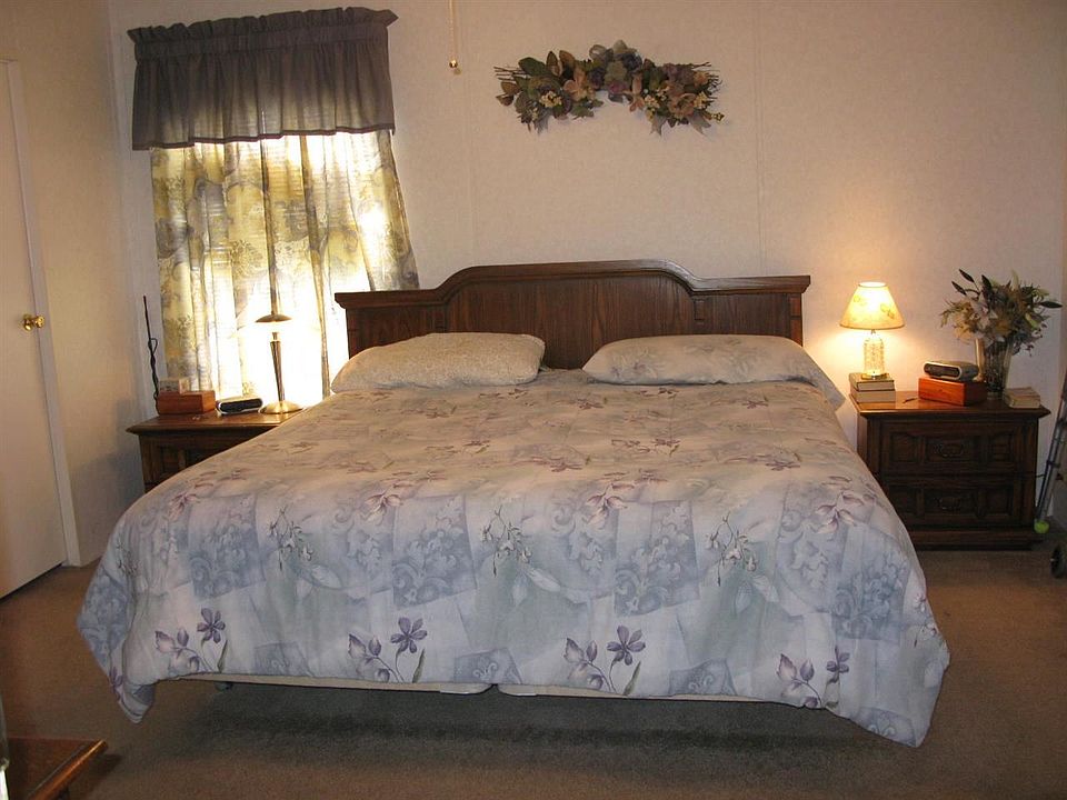 1st image of 511 Navajo Dr