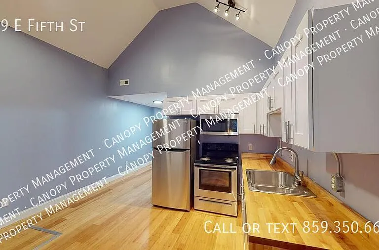 419 E 5th St — Photo 4
