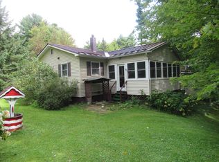 385 Fontaine Dr, Georgia, VT 05468