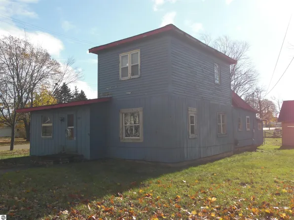 501 W State St, East Tawas, MI 48730