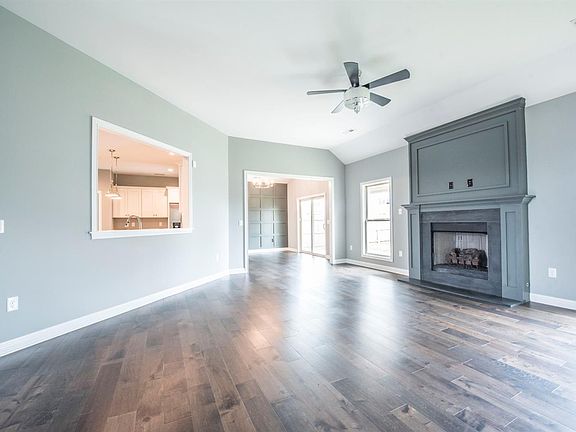 2nd image of 3593 Polo Club Blvd