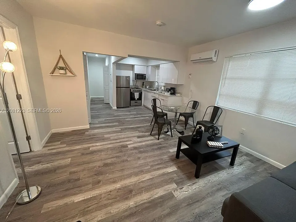 2655 SW 24th Ave #4