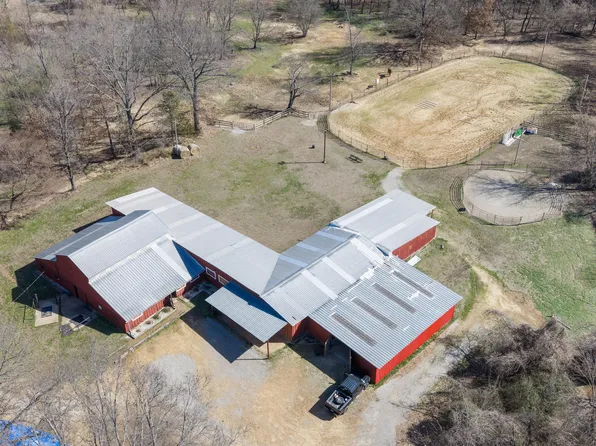 9142 Mineral Wells Rd, Olive Branch, MS 38654