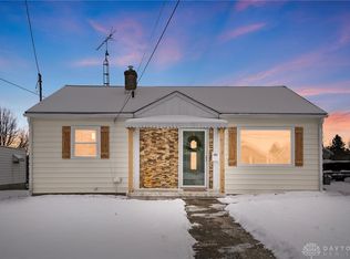 1014 Beacon St, Springfield, OH 45505