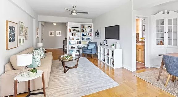 2nd image of 57 Montague St APT 6I