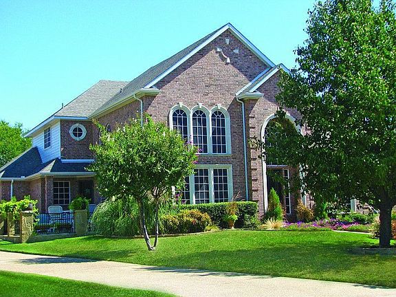 5th image of 306 Lakeside Ct