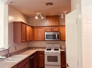 6690 Flaminian Ln UNIT 201, North Las Vegas, NV 89084