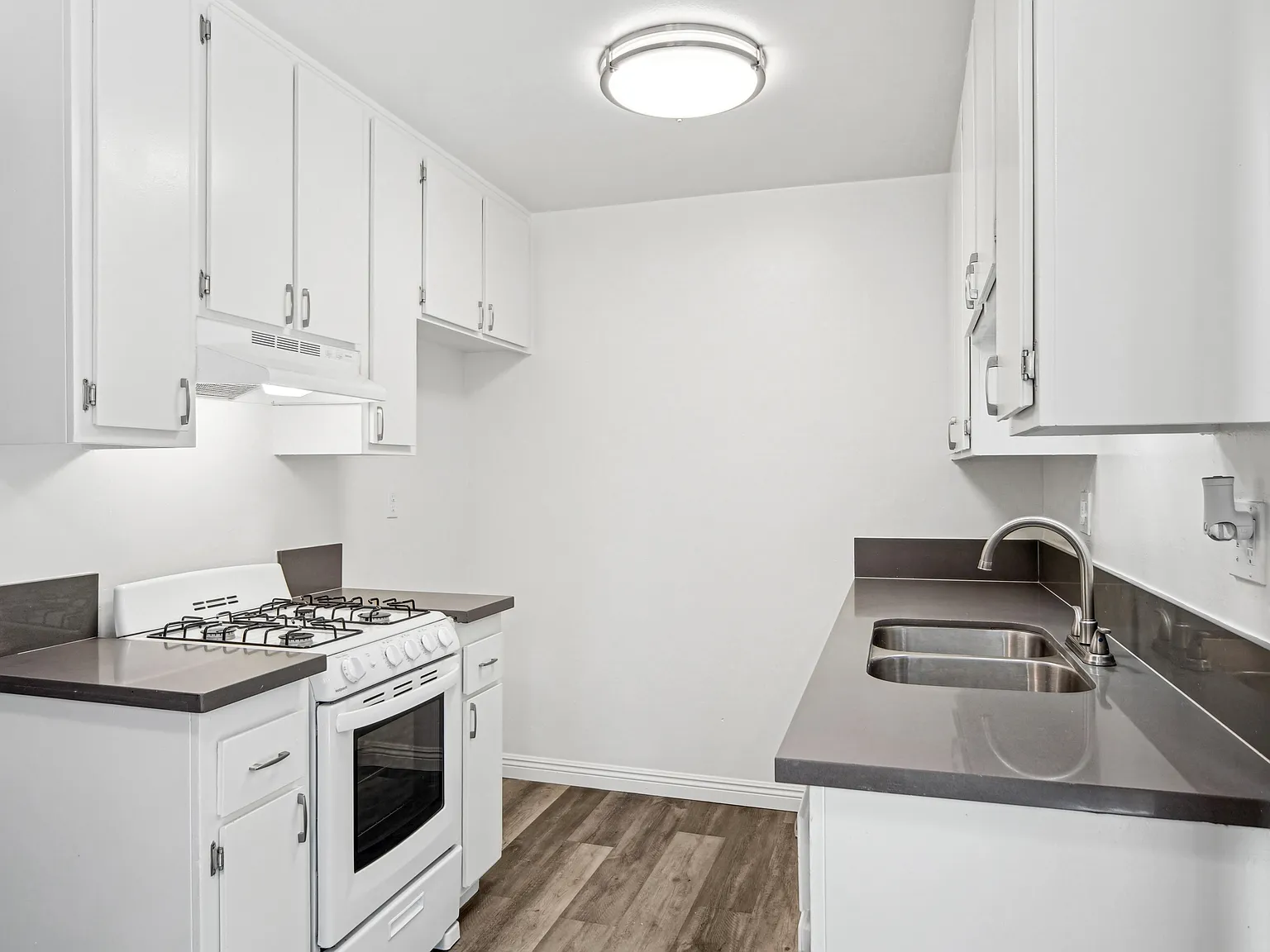 Westland @ Greenleaf — Photo 3