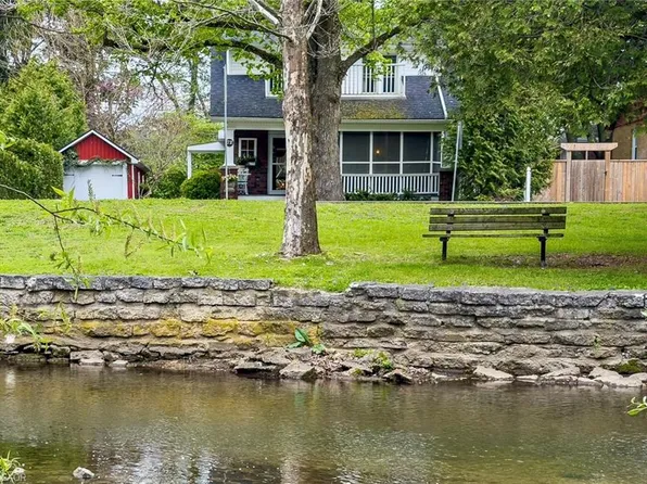 72 Crescent Blvd, Norfolk County, ON N3Y 2K8