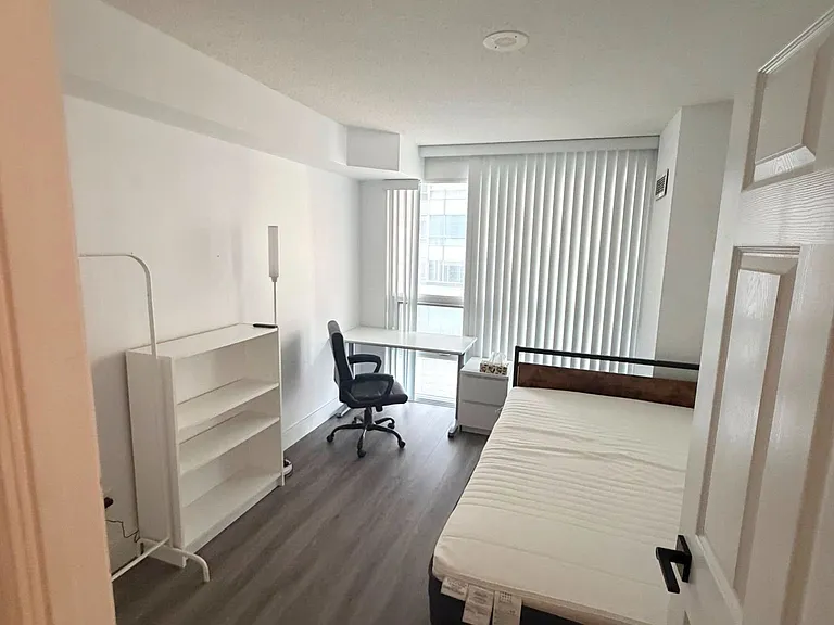 761 Bay St #1007 — Photo 5