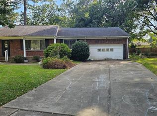 1052 Lockwood Ct, Virginia Beach, VA 23464