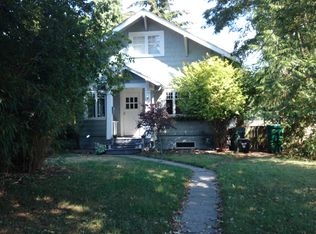 5516 27th Ave NE, Seattle, WA 98105
